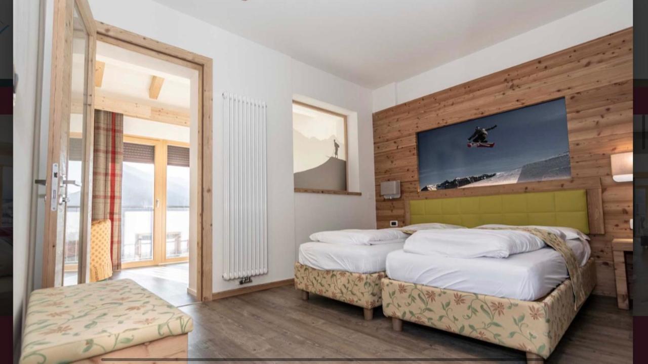 Hotel Eccher Mezzana  Exterior foto